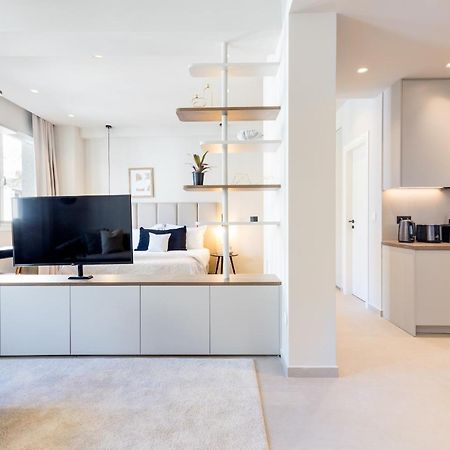 Luxury Apartments In Plaka By Upstreet Athens Ngoại thất bức ảnh