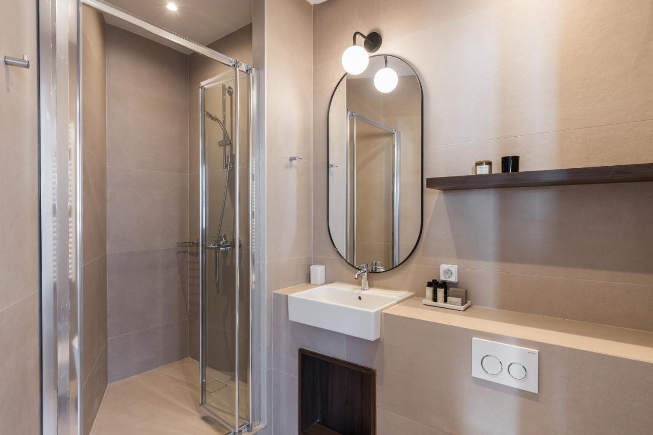 Luxury Apartments In Plaka By Upstreet Athens Ngoại thất bức ảnh