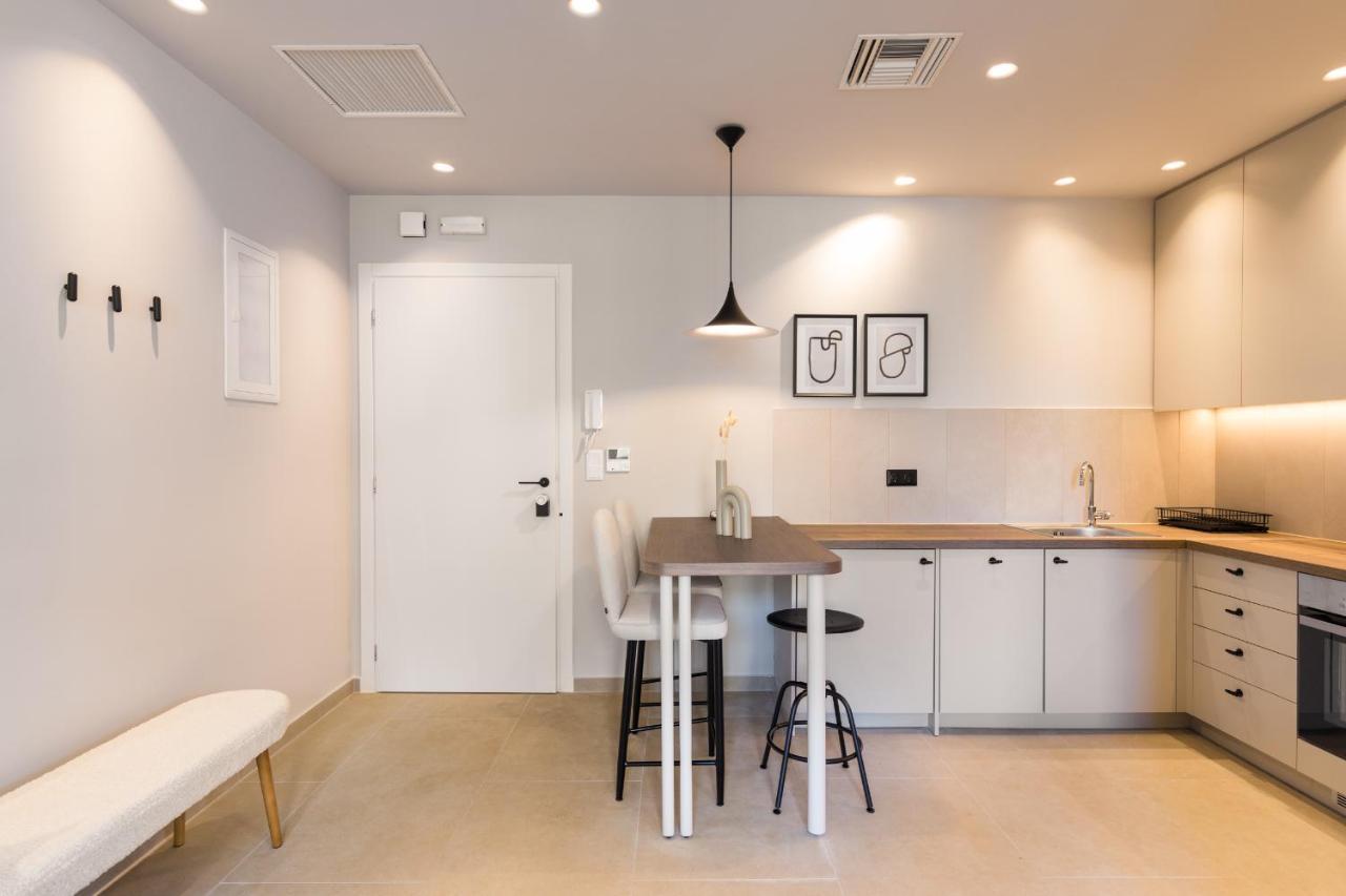 Luxury Apartments In Plaka By Upstreet Athens Ngoại thất bức ảnh