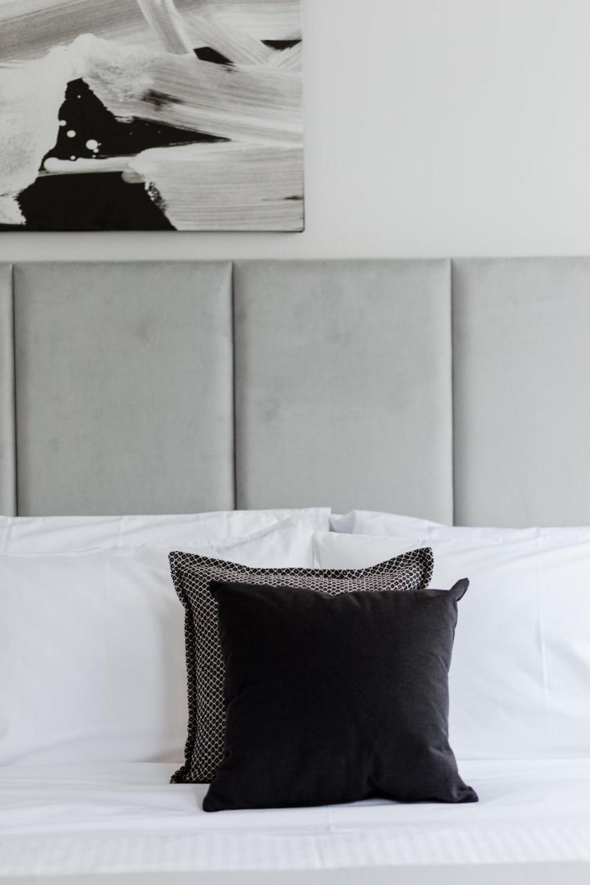 Luxury Apartments In Plaka By Upstreet Athens Ngoại thất bức ảnh