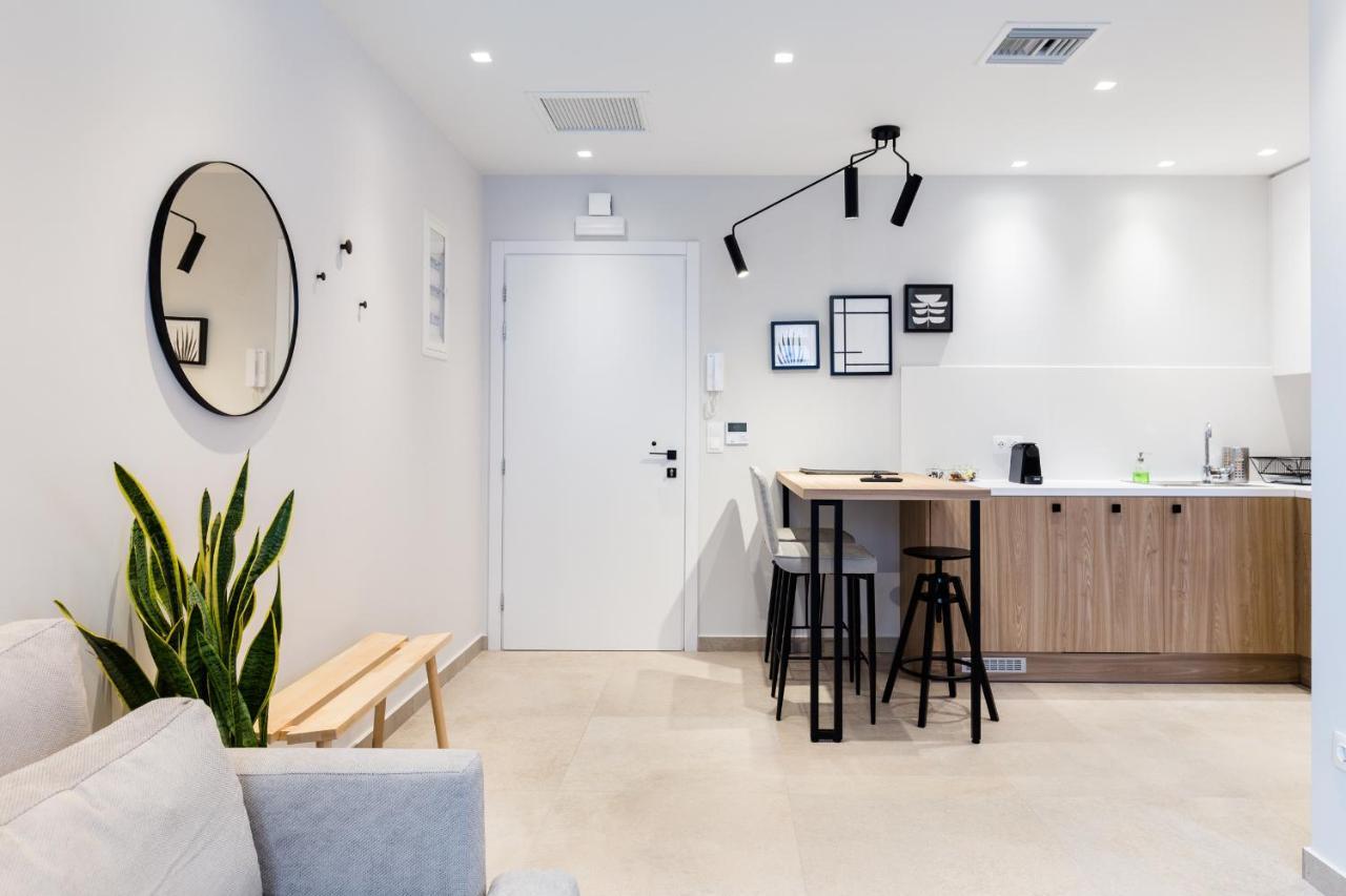 Luxury Apartments In Plaka By Upstreet Athens Ngoại thất bức ảnh