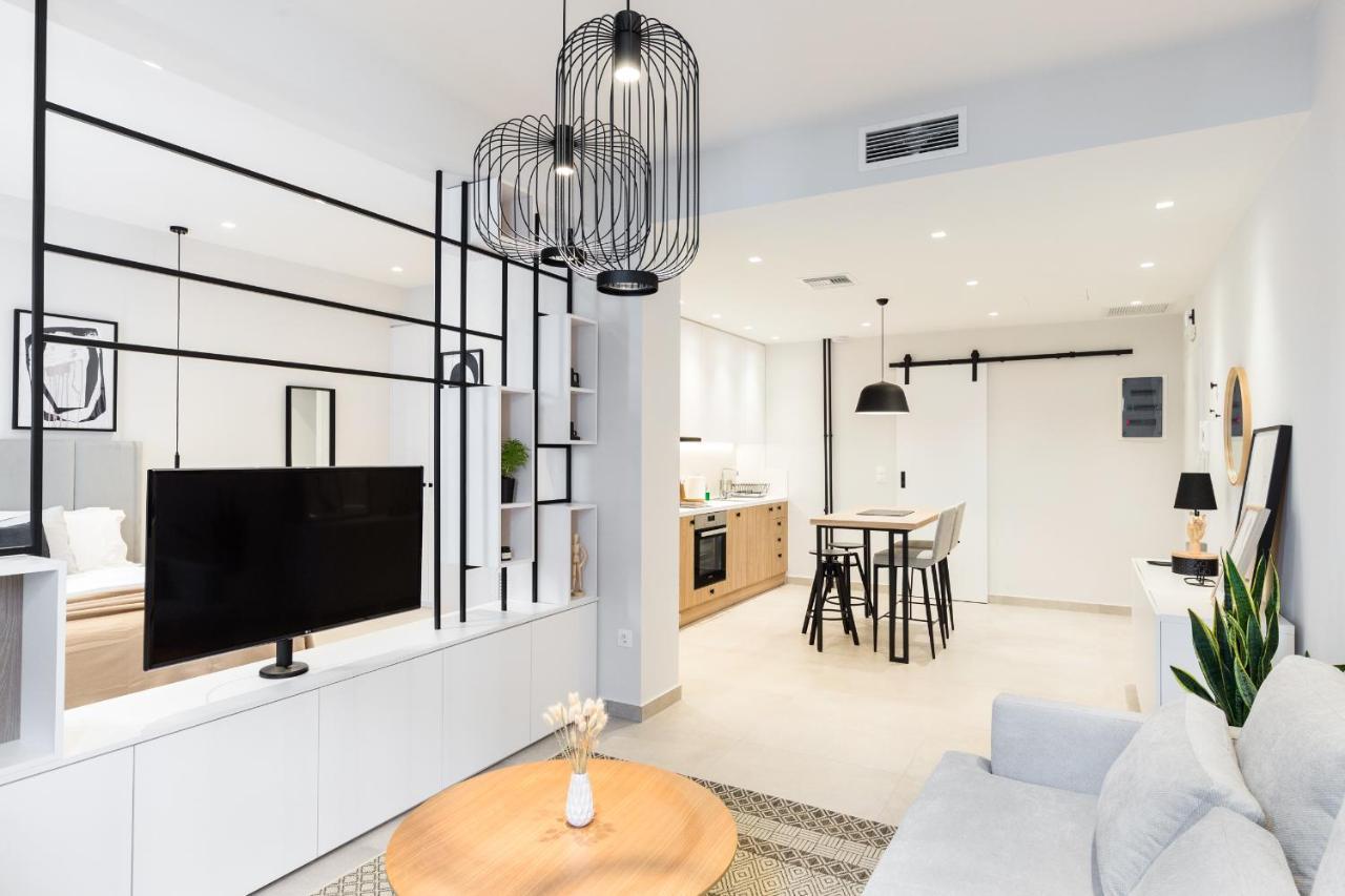 Luxury Apartments In Plaka By Upstreet Athens Ngoại thất bức ảnh